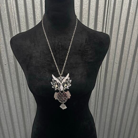 Articulated Owl Necklace Silver Tone Pendant Rhinestones Statement Jewelry - Picture 1 of 9